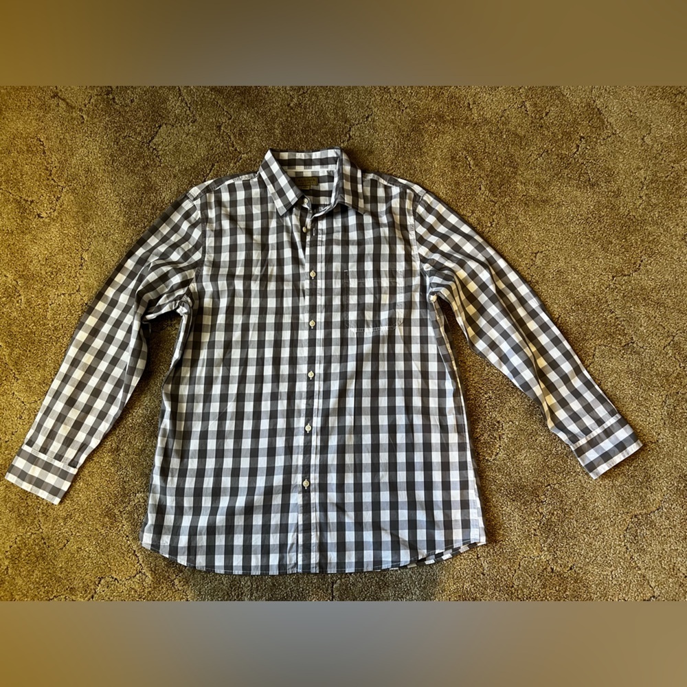 Sonoma Gray and White Plaid Shirt
